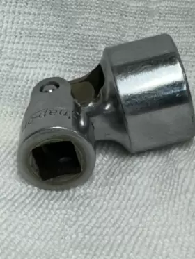 FVU28 SNAP-ON Swivel Socket Point Shallow #3
