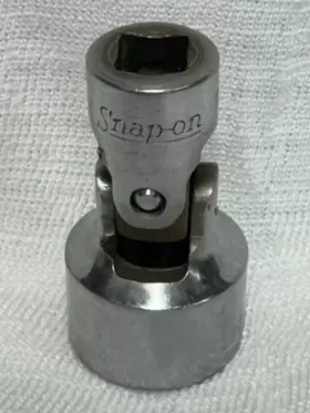 FVU28 SNAP-ON Swivel Socket Point Shallow