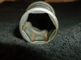 ILP-22 SNAP-ON Drive Swivel Socket #2