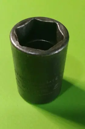 IMFMSL19 SNAP-ON Point Drive Semi Impact Socket