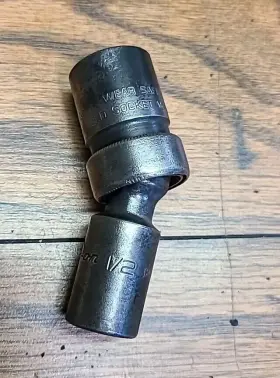 IPL16B SNAP-ON Tools Drive Point Swivel Impact Socket #2
