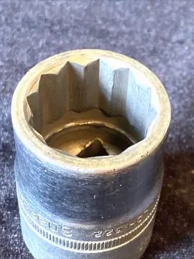 LDH-332 SNAP-ON Drive Shallow Socket Solid Clean #3