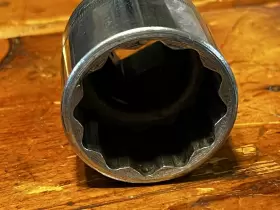 LDHM382 SNAP-ON Drive Shallow Socket #3