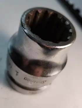 LES323 SNAP-ON Drive Shallow Spline Aircraft Socket
