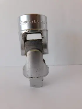 LV-82 SNAP-ON Tools Drive Swivel Joint Socket