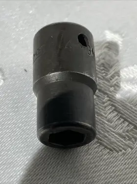 MGM8D SNAP-ON Tools Flank Drive Magnetic Shallow Socket #2