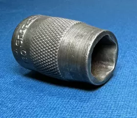 NO.180 SNAP-ON Tools Shallow Drive Knurled Socket Antique #2