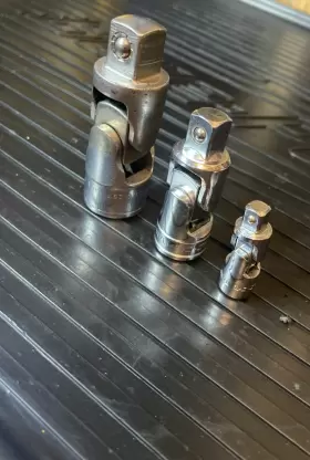 Snap-on Piece 1/2-3/8-1/4 Drive Universal/ Swivel Set Nice #2