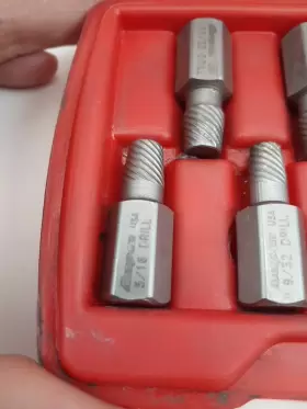 REX10B SNAP-ON Screw Extractor Set Hex Head Matco #3