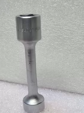 S8694 SNAP-ON Tools Drive Point Cylinder Head Bolt Socket #2