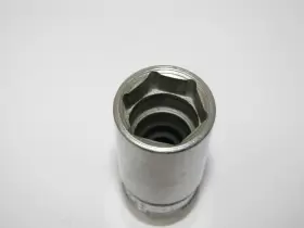 S9711 SNAP-ON Tools Drive Retention Spark Plug Socket #2