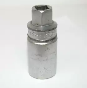S9711 SNAP-ON Tools Drive Retention Spark Plug Socket