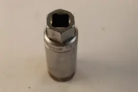 S9712 SNAP-ON Tools Drive Point Spark Plug Socket
