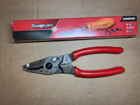 SSDMR4B0 SNAP-ON Sockets
