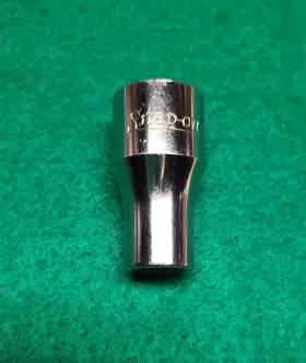 SV121 SNAP-ON Socket