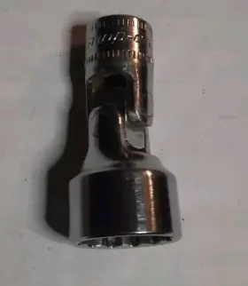 TMUM13 SNAP-ON Drive Swivel Wobble Socket #3