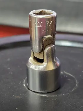 Snap-on Tmus141a Snap-on Tools 1/4 Inch Drive 7/16 6pt Universal Joint Flex Swivel Socket Snap-on Tmus141a Snap-on Tools 1/4 Inch Drive 7/16 6pt Universal Joint Flex Swivel Socket