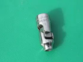 TMUS61A SNAP-ON Drive Point Swivel Socket #3