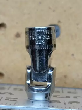 TMUSM6 SNAP-ON Drive Swivel Socket