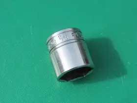 FS261 SNAP-ON Drive Point Shallow Socket #2