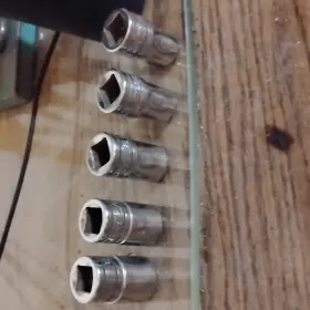TW20 SNAP-ON Sockets