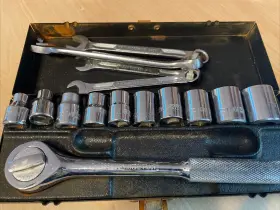 11177-77JCT THORSEN Drive Ratchet Socket Extras Combination