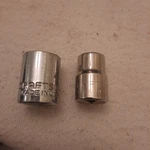 Craftsman 2 Piece 8 Point 3/8 Dr Sockets. 7/16 & 5/16. Usa.. Fixed Price $12.00.