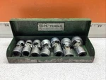 Vintage Sk Wayne S-k Tools 3/8 Drive Universal Flex Swivel Socket Set. Fixed Price $69.95.