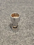 Snap-on 3/8 Drive Chrome Shallow 11/16" 12 Point Universal Swivel Socket Fvu22. Fixed Price $9.99.