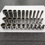 Snap-on Tools New 30pc 1/4" Drive 3/16" - 9/16" Sae 12 Point Service Socket Set. Fixed Price $725.00.