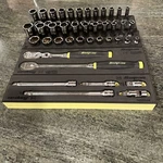 Snap-on 253gss05fhv 53 Pc 3/8 Essential Metric Sae Sockets Ratchets Extensions. Fixed Price $1699.95.