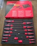 Snap-on Tools Instinct Soft Handle 16-pc Screwdriver Set Pro-fi Foam Sgdx160bfr. Fixed Price $489.99.
