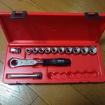Snap-on Low Clearance Profile Pass Through Socket & Ratcheting Set Unused. Fixed Price $350.00.