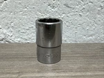 Snap-on, 11/16 , 1/2" Drive, 12-point Chrome Shallow Socket Sv221. Fixed Price $8.00.