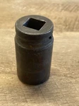 Snap-on Sim-342- 1 -1/16 In. Impact Socket 3/4 Drive 6 Point 27mm. Fixed Price $23.76.