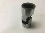 Mac Tools 1/2" Drive 5/8" Swivel Socket Chrome 6pt Vu206. Fixed Price $4.97.