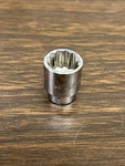 Mac Tools 1/2 Socket 1/4 Drive - 12 Point M162r. Fixed Price $17.34.