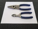 Snap-on Tools Power Blue 2pc Soft Grip 7" & 9" Wire Strippers Pwcs9acf Pwcs7acf. Fixed Price $224.95.