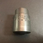 Mac Tools Vp266r 1/2-drive 6-point 13/16" Impact Socket Usa. Fixed Price $17.95.