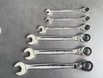 Mac Tools 8-16 Mm Precision Torque Reversible Ratchet Wrench Set. Fixed Price $200.00.