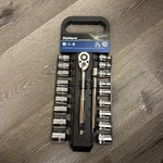 Diehard 20-piece Ratchet Socket Set With Sae & Metric Sockets. Fixed Price $32.00.