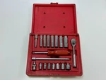 Mac Tools Usa 19pc 1/4" Drive Sae Socket Set In Case W/ M6s Spinner, Mr5 Ratchet. Fixed Price $199.99.