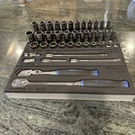 Snap-on 253gss05fmb 53 Pc 3/8 Essential Metric Sae Sockets Ratchets Extensions. Fixed Price $1699.95.