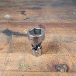 Matco Tool Usa Au166 1/4" Drive 6 Point Sae 1/2" Shallow Universal Swivel Socket. Fixed Price $24.99.