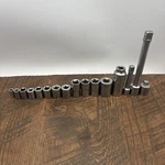 A Lot Of 16 Craftsman Vintage Sockets And Extensions Made In Usa. Fixed Price $24.98.