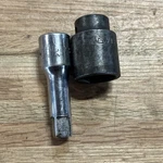 Mac Tools 1/2" Drive 15/16" 6pt Shallow Impact Socket Vi306 & 3 Extension V3e. Fixed Price $22.00.