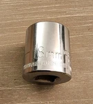 Craftsman Usa 18mm Socket 12 Point 3/8" Drive V 44312 (bottom Knurl). Fixed Price $11.00.