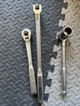 Vintage Craftsman Thumbwheel 1/2" Drive Ratchet 943797 And Breaker Bar +44985. Fixed Price $40.00.