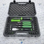 Snap-on Tools New 33pc 3/8" Drive Metric & Sae Assorted Service Set 233fsmbfg. Fixed Price $1495.00.