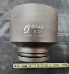 Qty 1 New Sunex 6112 Impact 3-1/2" Standard Socket 1-1/2" Drive 6pt Black Oxide. Fixed Price $299.95.